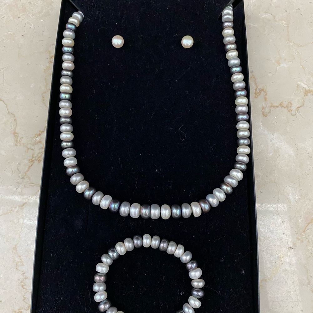 Honora Collection Fresh Water Pearl Necklace Bracelet /Earrings Sterling Silver